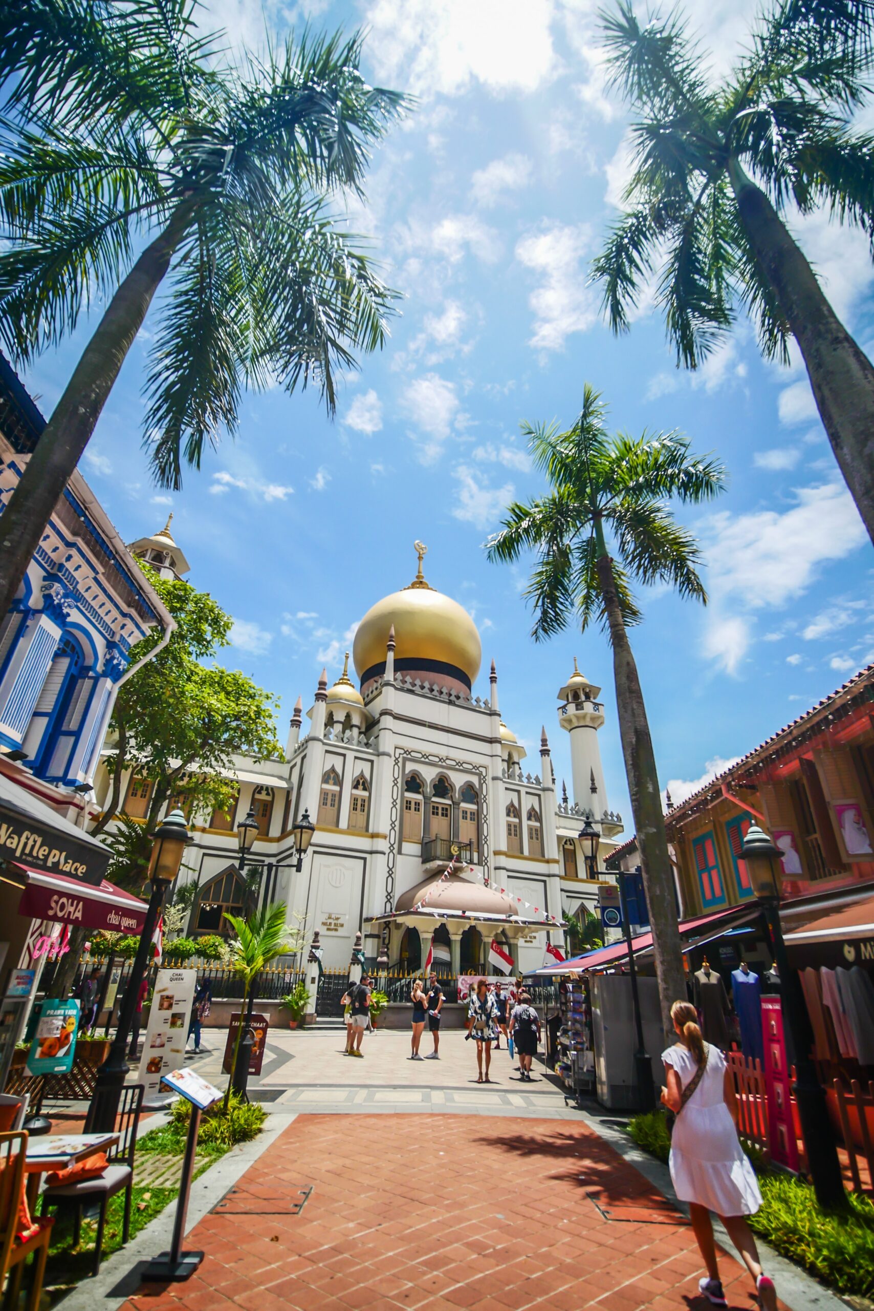 Sultan Mosque, A well-known mosque that is one of Singapore's most spectacular places of worship